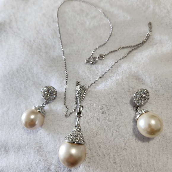 Silver necklace with Swarovski  stone - Picture 4 of 6